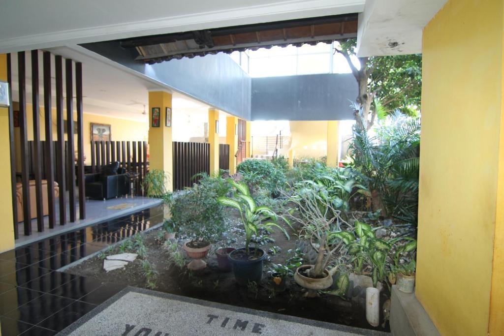 Ct1 Bali Bed & Breakfast クタ エクステリア 写真