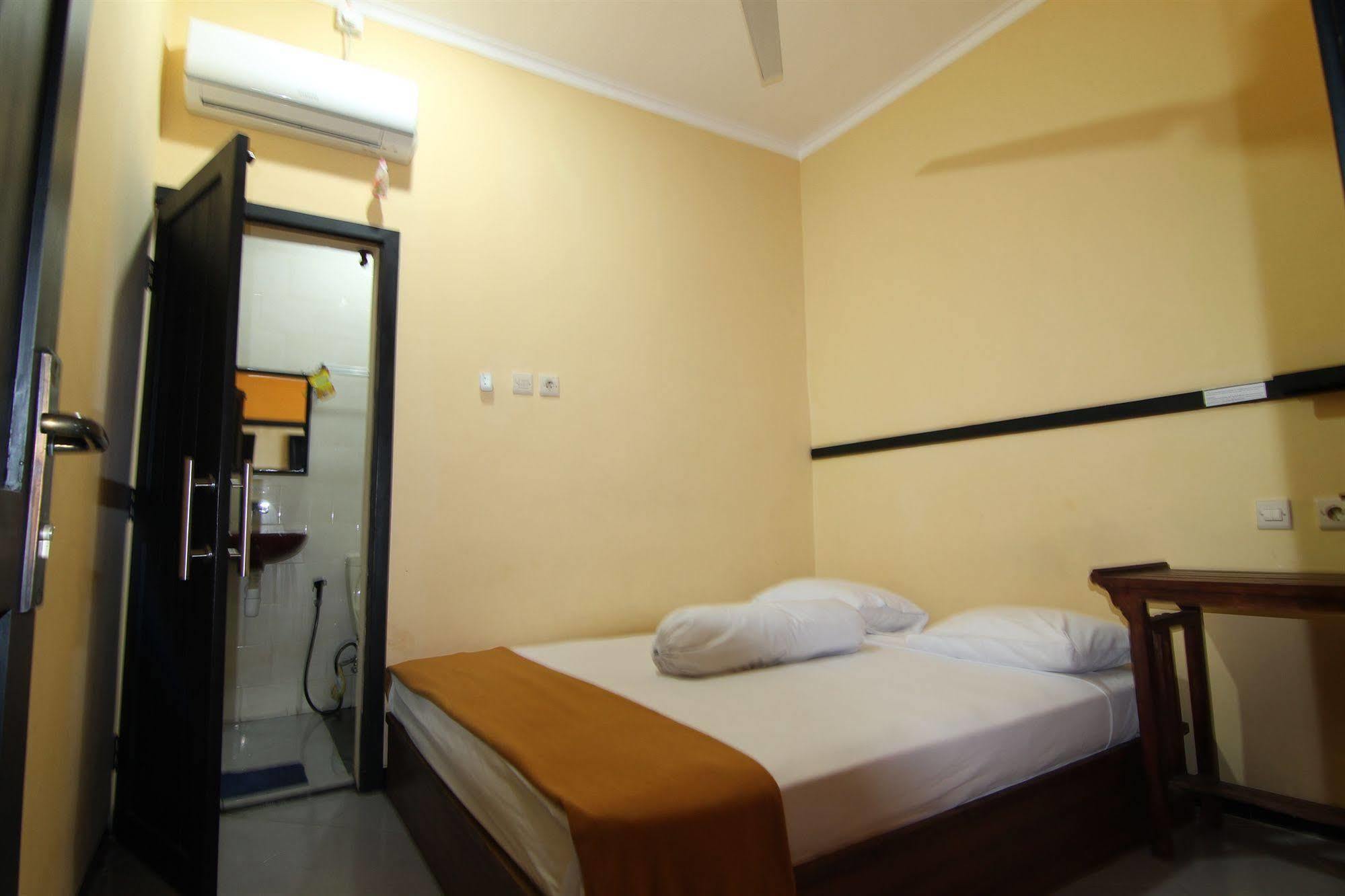 Ct1 Bali Bed & Breakfast クタ エクステリア 写真